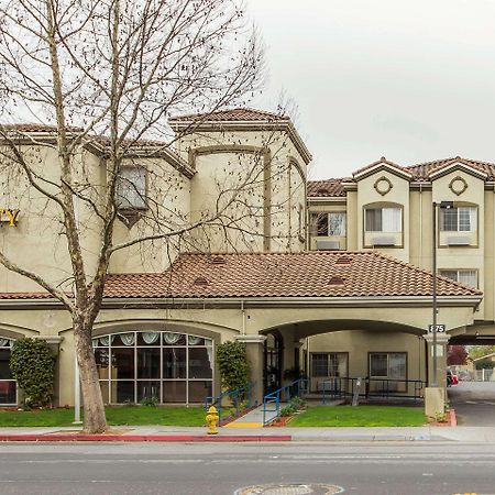 Comfort Inn San Jose International Airport Екстериор снимка