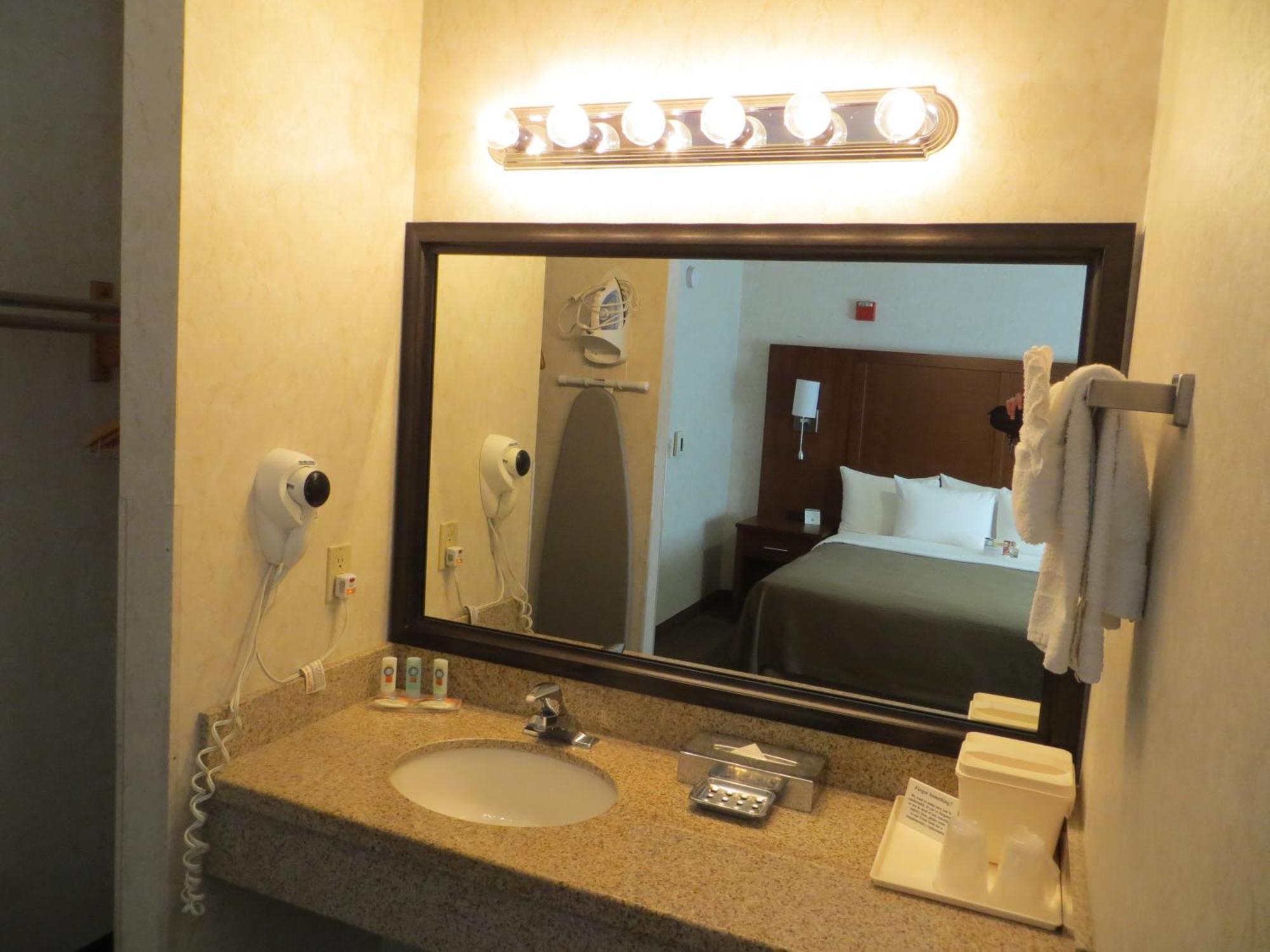 Comfort Inn San Jose International Airport Екстериор снимка